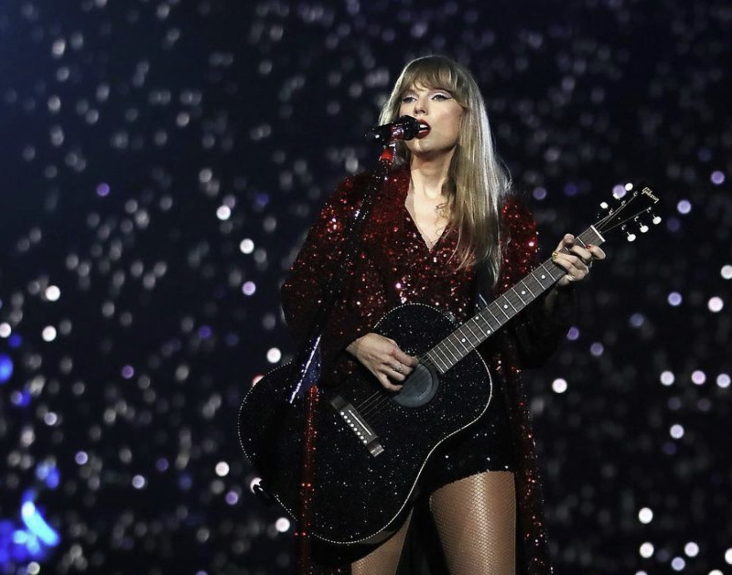 Taylor Swift Gives Out Over $55 Million to her Workers