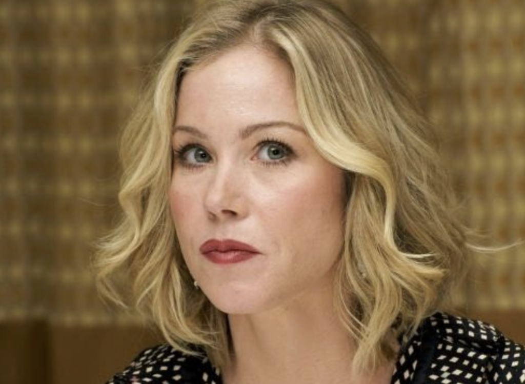 How Actress Christina Applegate Missed the Early Signs of MS
