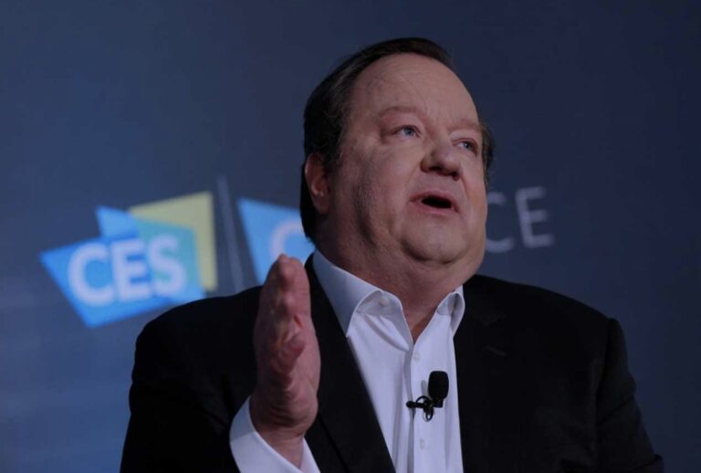 Bob Bakish on Paramount+ : “Our Plan Is to Raise Prices Again”