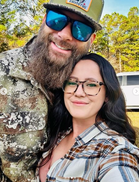 Teen Mom: Jenelle Evans Claims That Life is Good Amid Family Woes