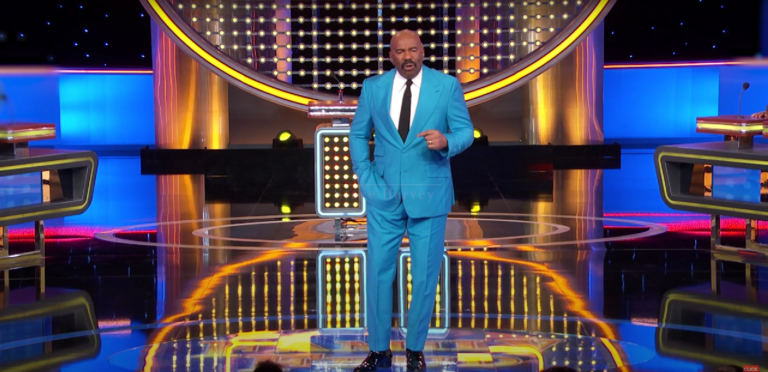 Steve Harvey Arrested At Border!!